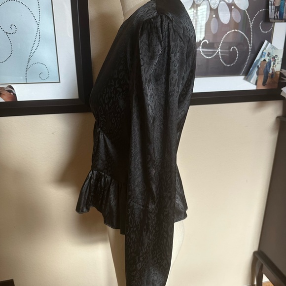 The Impeccable Pig Anthropologie Long Sleeve Black Blouse. Size Medium - Picture 7 of 9